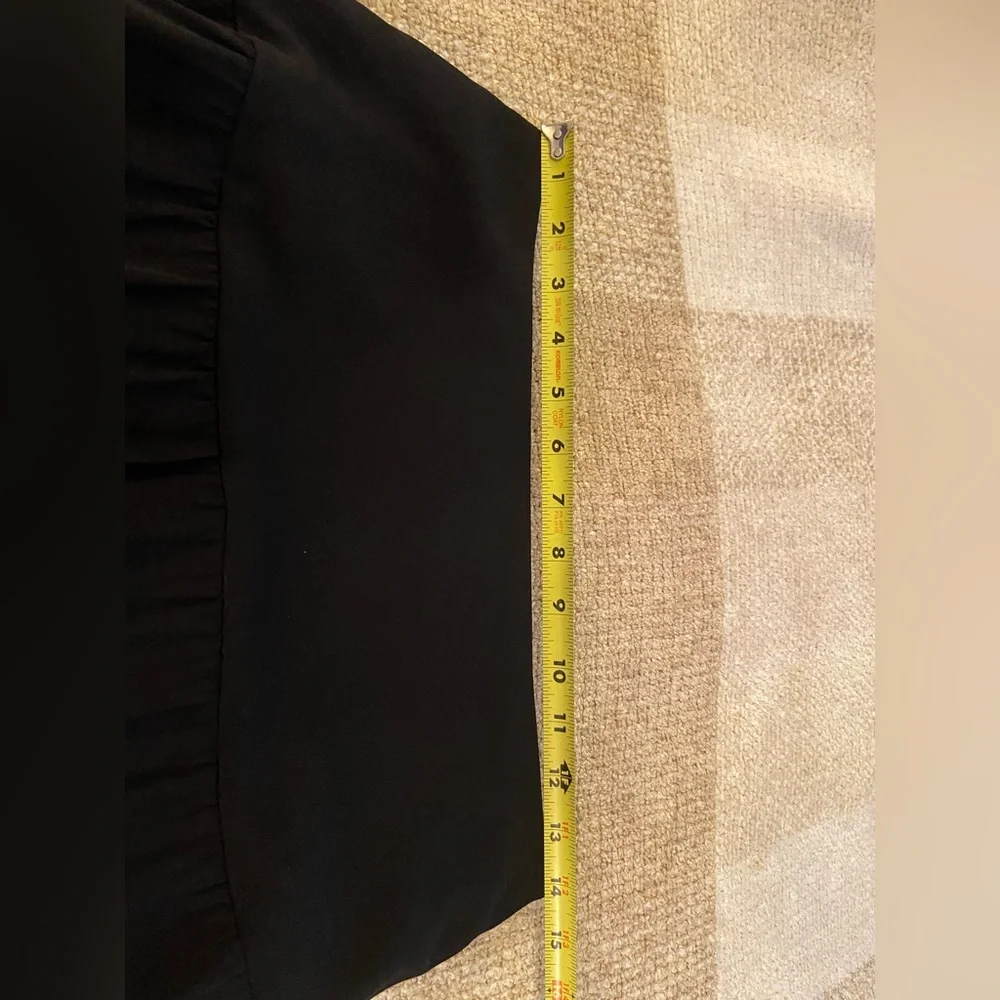 Banana Republic Black Midi Skirt - Size 4 - Picture 5 of 6